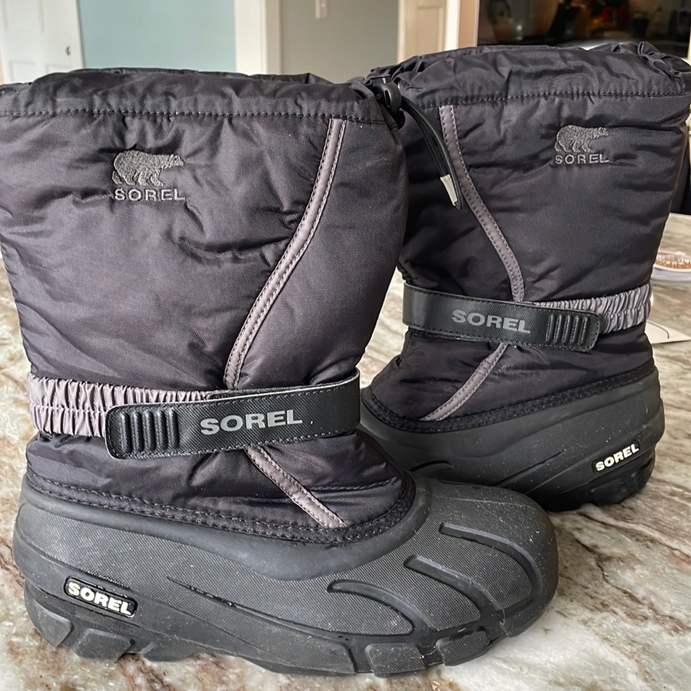Kids Sorel Flurry Boot Size 7